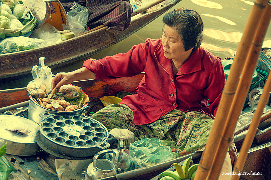 pływający targ w Damnoen Saduak