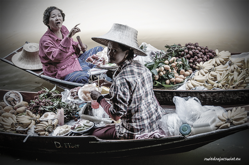 pływający targ w Damnoen Saduak