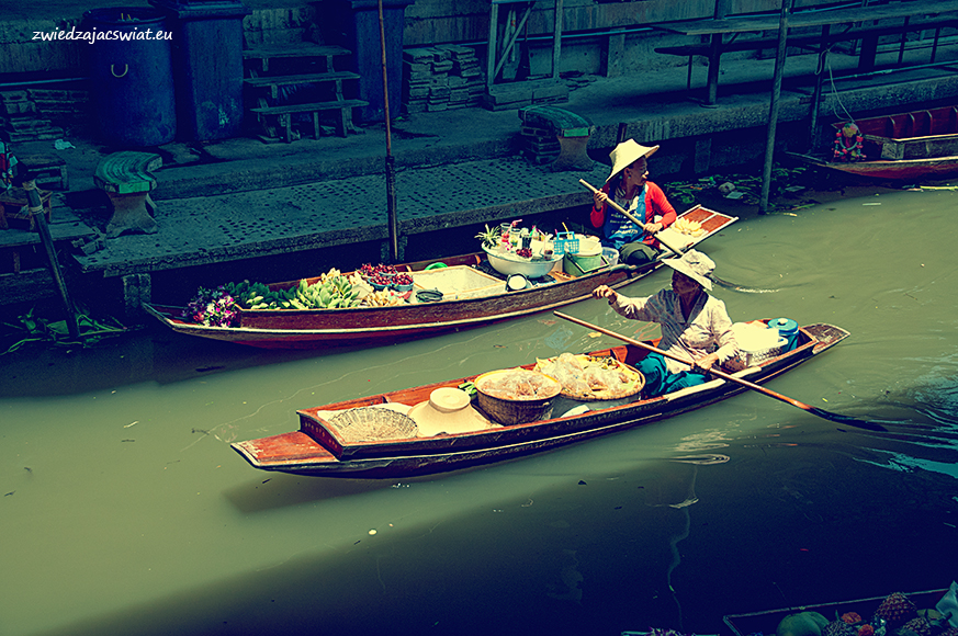 pływający targ w Damnoen Saduak